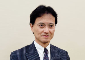 白銀 成志